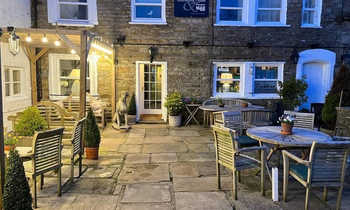 Hawes Hotel | Cocketts Hotel