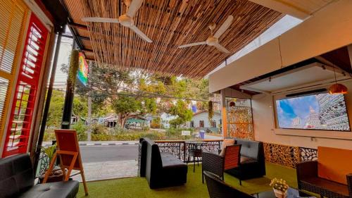 Kata Hotel | Coco Mountain View Guest House Hotel