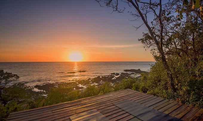 Marbella House | Cocobolo Beach House. Ocean View. Beach Front. Private Community