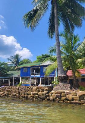 Koh Rong Sanloem Hostel | CocoHuts