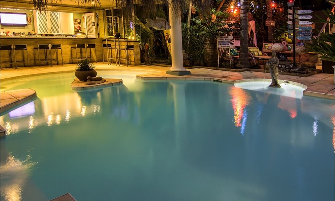 Hartbeespoort House | Cocomo Guesthouse, Spa and Conference Centre