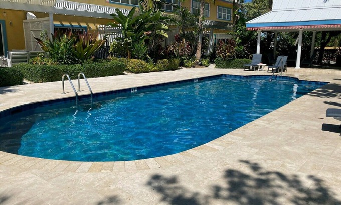 Northwest Point Condo | Coconut Bay Cayman Divers Delight