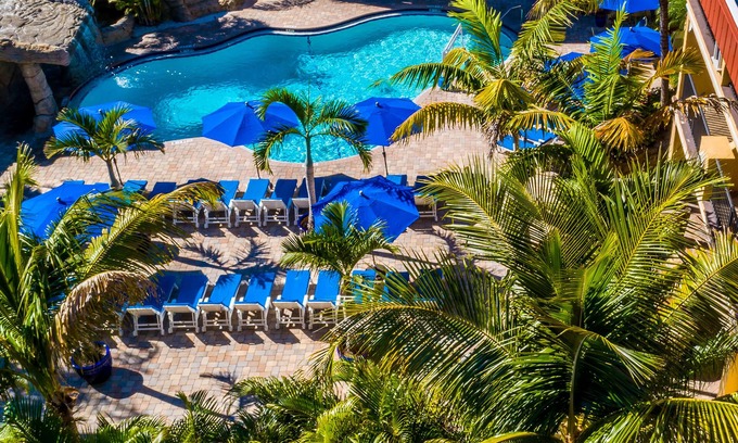 Clearwater Beach Hotel | Coconut Cove All-Suite Hotel