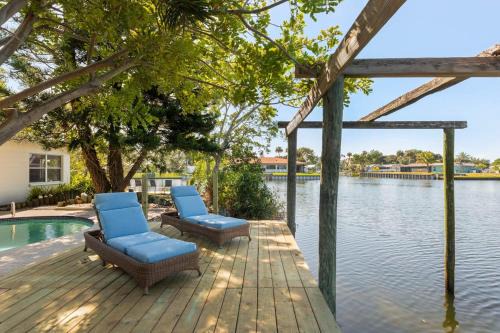 River Isles House | Coconut Cove - Heated Pool And Canal