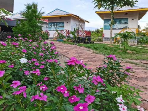 Semporna Resort | Coconut Garden Resort仙本那顺德人家棕榈园