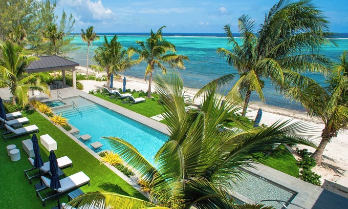 Bodden Town Apartment | Coconut Grove Suite, Bodden Town by Personal Villas - Gentle Caribbean Breeze