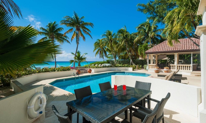 Seven Mile Beach House | Coconut Walk: Luxe Seven Mile Beach Estate w/Private Barefoot Beachfront, Pool, & Media Den