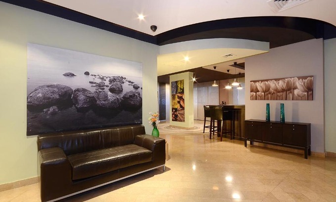 Salmiya Apartment | Code Housing M H - family only