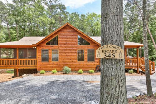 Mineral Bluff House | COE-Z Cabin Escape - Beautiful, spacious ranch style cabin with Three King Bedrooms.