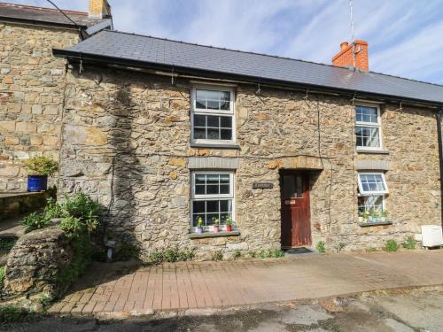 Newport House | Coedmor