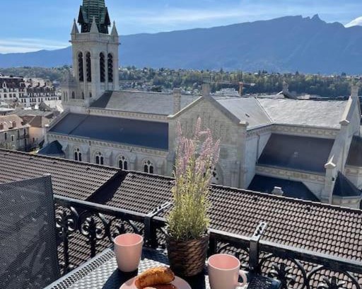 Aix-les-Bains City Center Apartment | Coeur d'Aix, vue splendide et cachet