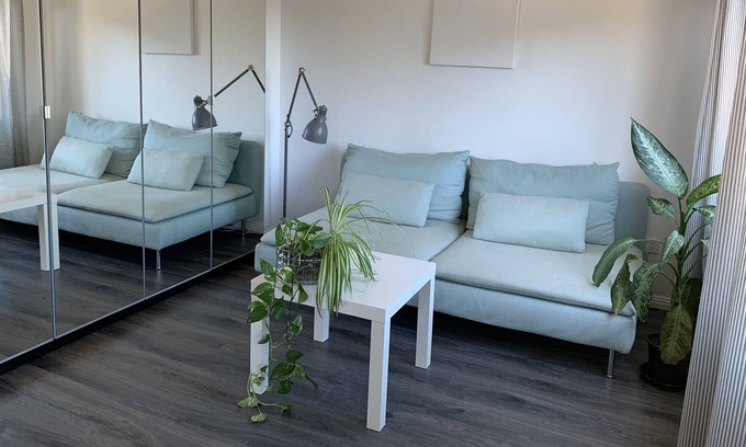 Cremorne Apartment | COL42 - Pristine Unit - Cabramatta Rd, Cremorne