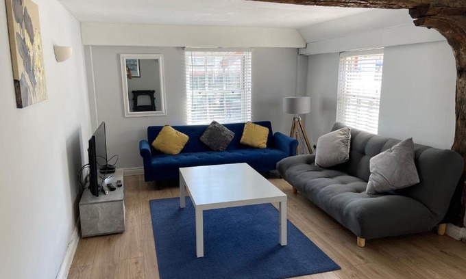 Colchester Apartment | Colchester Town Duplex Apartment