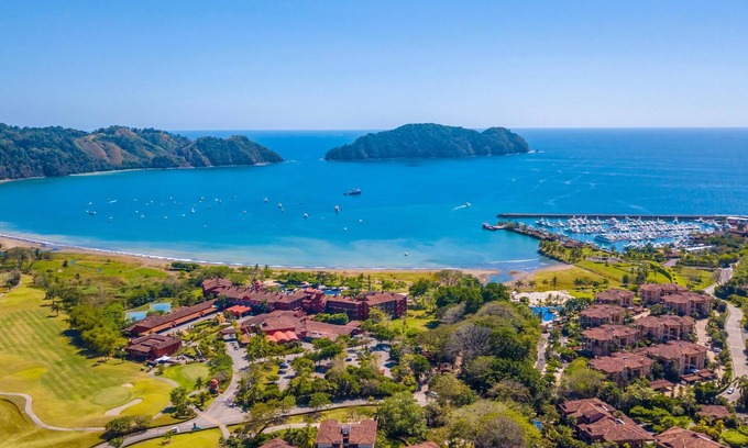 Herradura Condo | Colina 5E 2 bdr 2 Bath