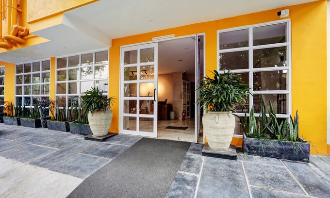 Sector 1 Hotel | Collection O Hotel Vrindavan