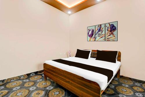 Phulpur Hotel | Collection O Jhusi Station Rajaram Singh Blessing Garden