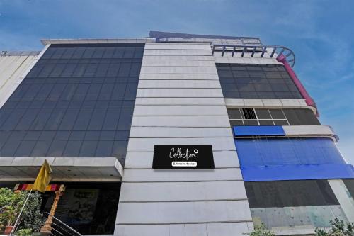 LB Nagar Hotel | Collection O Kothapet