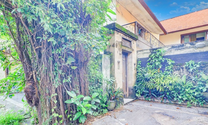 Kesiman Hotel | Collection O Putri Inn Homestay