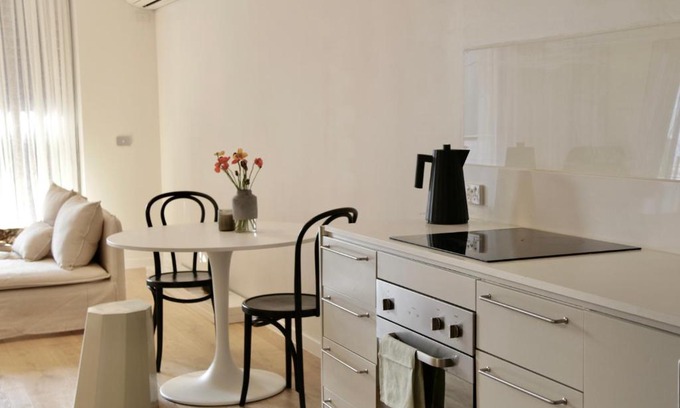 Collingwood Apartment | Collingwood Studio Hideaway