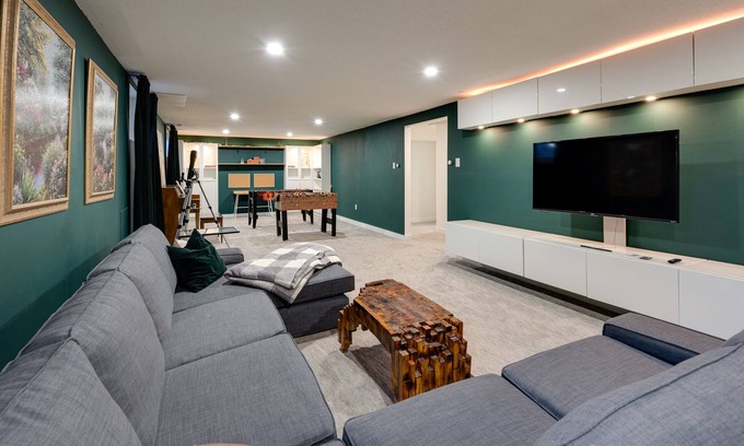 Alta Vista Area House | Colorado Escape w/ Deck, Grill & Fire Pit!