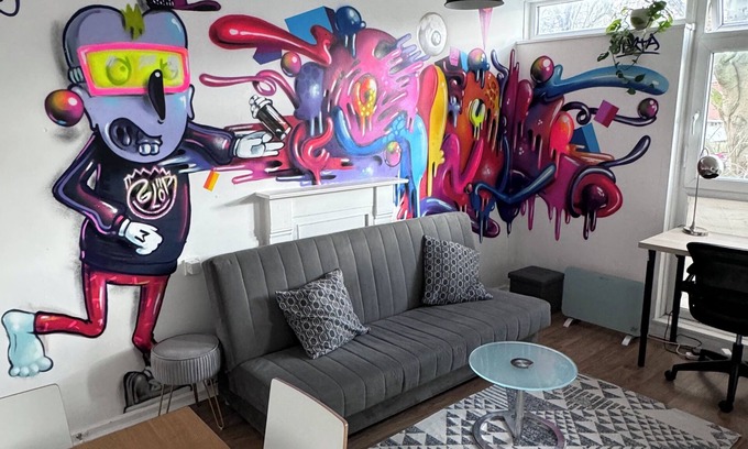 Chelsea Riverside Apartment | Colourful & Comfy Studio Flat. Quiet place close to Battersea Park!n