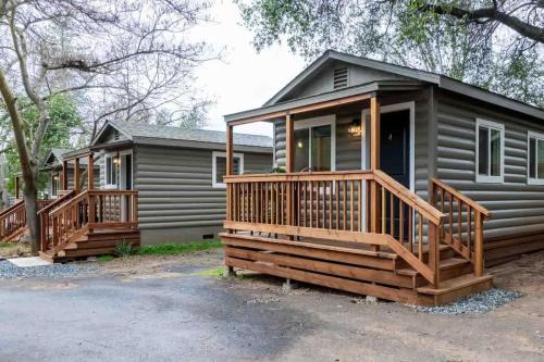 Sonora House | Columbia Cabins Cabin 4