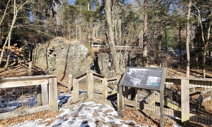 Dingmans Ferry House | Come and enjoy 4 seasons in our home