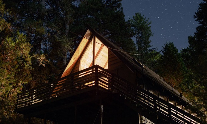Pine Cove Cabin | Come enjoy nature in our cabin !