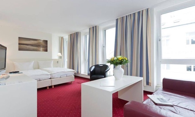Norderney House | Comf. Shower/WC buffet breakfast, country side - Michels Strandhotel Germania