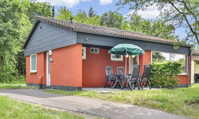 Saarburg House | Comfort 4-person bungalow in the holiday park Landal Warsberg