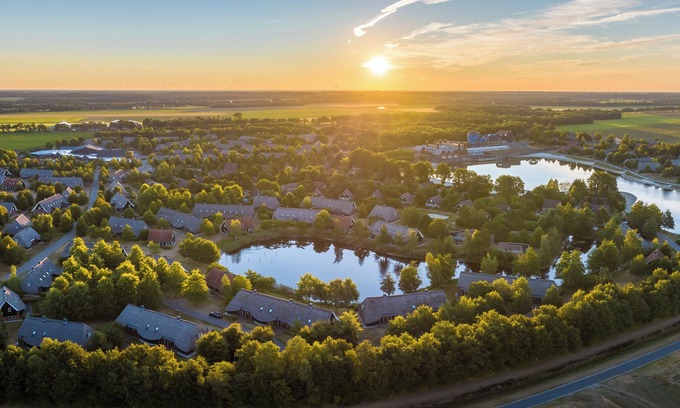 Nooitgedacht House | Comfort 4-person 'children's' farmhouse in the holiday park Hof van Saksen