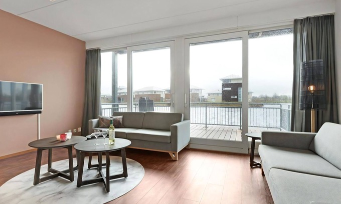 Anjum House | Comfort 8-person residence in the holiday park Landal Esonstad