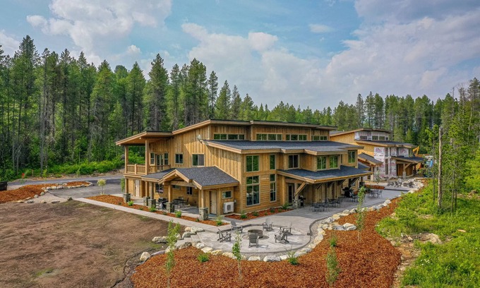 Coram Condo | Comfort & Adventure @ This Glacier Park Condo w/Hot Tub & Stunning Views #2-3