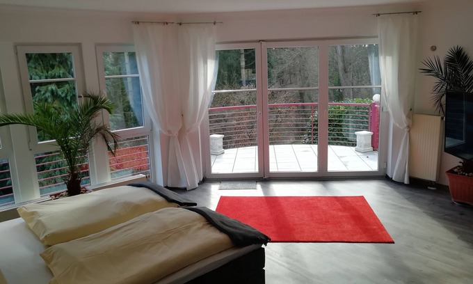 Karthauserhofgelande Apartment | Comfort apartment in the wildlife park