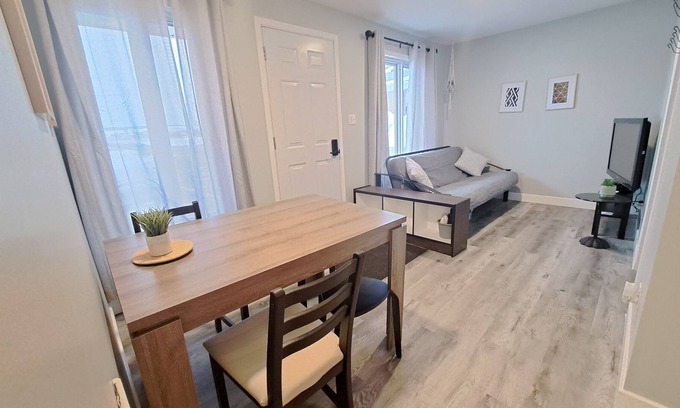 Ste Anne de Beaupre Apartment | Comfort apartment 15