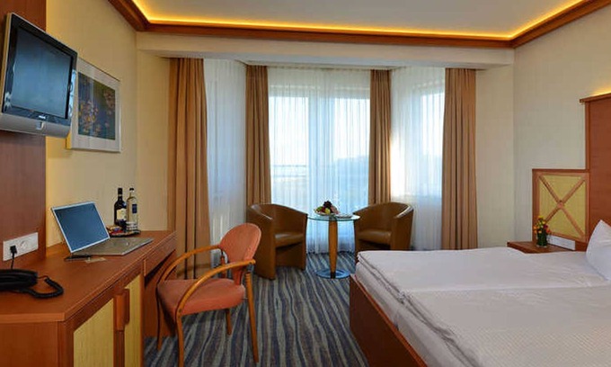 Koelpinsee House | Comfort double room to Kölpinsee - Strandhotel Seerose Kölpinsee