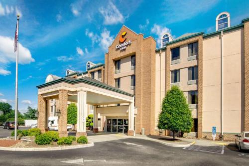 Roanoke Hotel | Comfort Inn Airport
