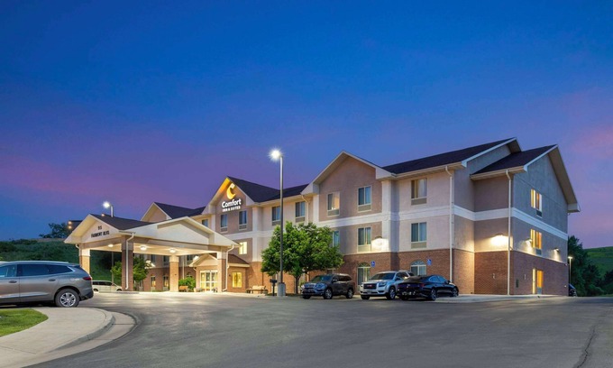 Rapid City Hotel | Comfort Inn And Suites