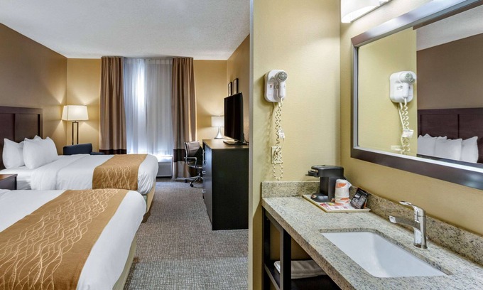 Evanston Hotel | Comfort Inn Evanston I-80