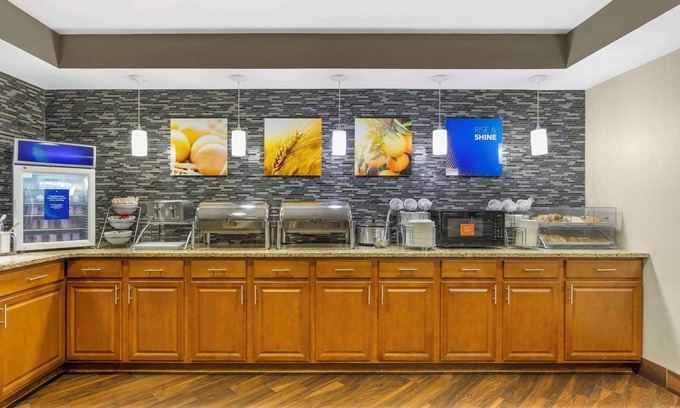 Springfield Hotel | Comfort Inn South - Springfield