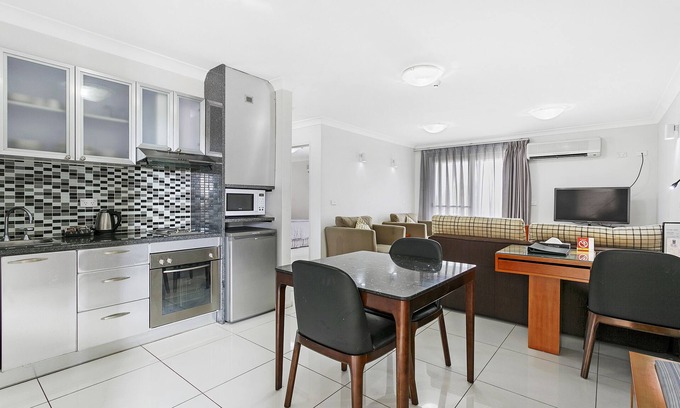 Burwood Hotel | Comfort Inn & Suites Burwood