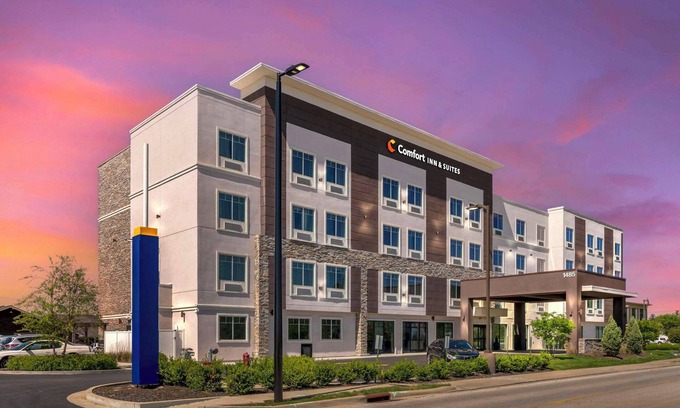 Jeffersonville - Clarksville Hotel | Comfort Inn & Suites Clarksville - Louisville North
