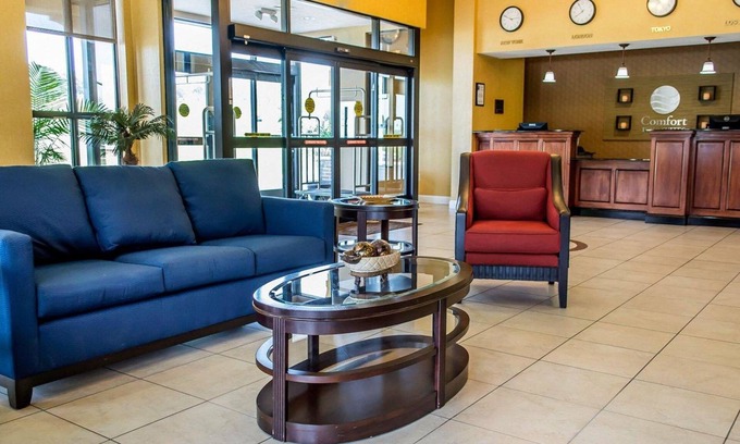 Franklin Hotel | Comfort Inn & Suites Franklin East