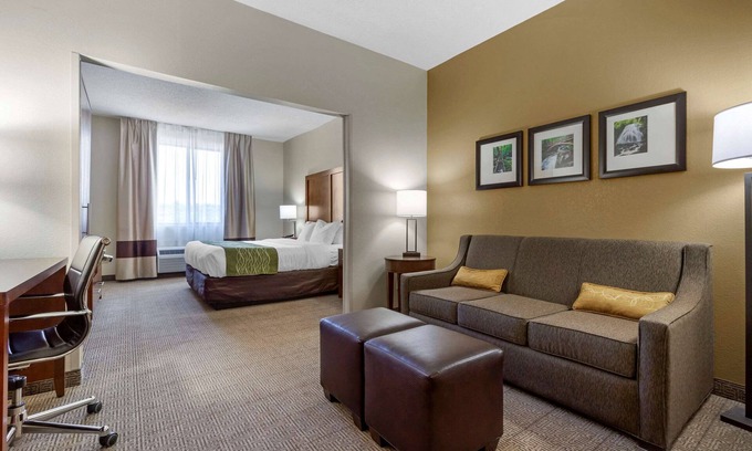 Lenoir Hotel | Comfort Inn & Suites Lenoir Hwy 321 Northern Foothills