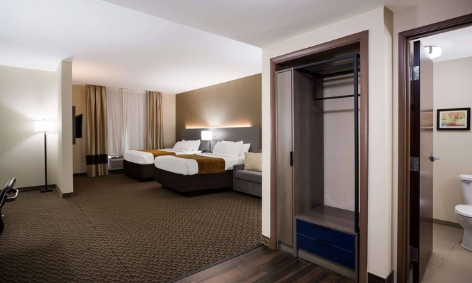 Midway Hotel | Comfort Inn & Suites Midway - Tallahassee West