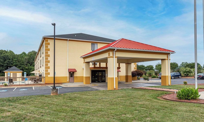 Mocksville Hotel | Comfort Inn & Suites Mocksville I-40