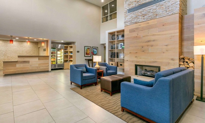 Franklin Hotel | Comfort Inn & Suites Nashville Franklin Cool Springs