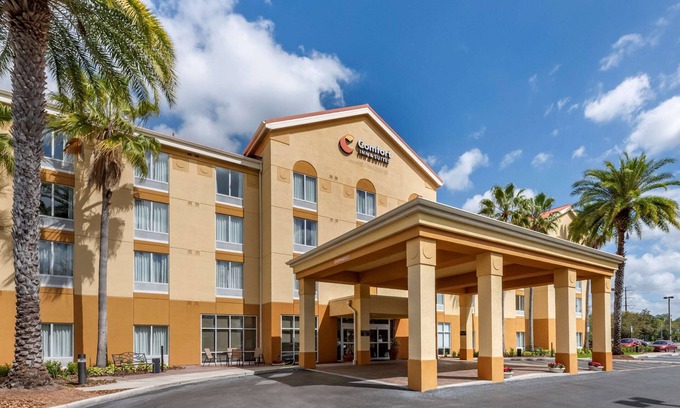 Sanford Hotel | Comfort Inn & Suites Orlando North