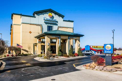 Springfield Hotel | Comfort Inn & Suites Springfield I-44