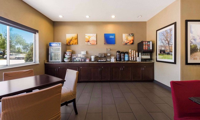 Wichita Hotel | Comfort Inn Wichita East